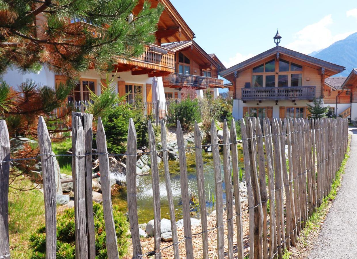 Chaletdorf Am Sonnenhang Neukirchen am Großvenediger Exterior foto