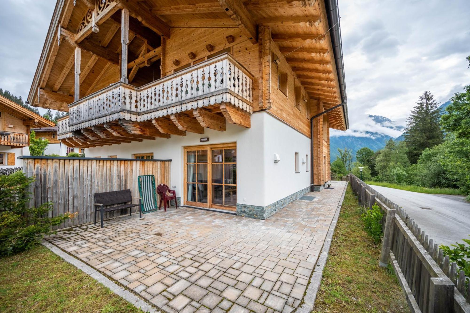 Chaletdorf Am Sonnenhang Neukirchen am Großvenediger Habitación foto